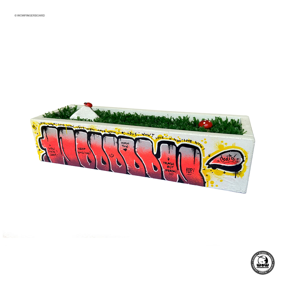 Wow Concrete Garden Big *ART