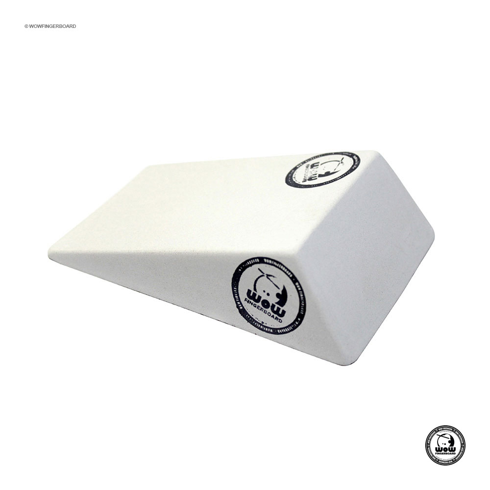 Wow Concrete Kicker Jump